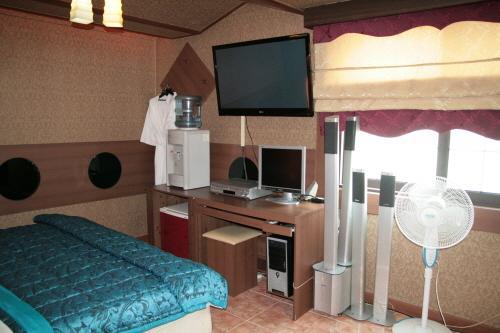 Movie Motel Jinju Zimmer foto
